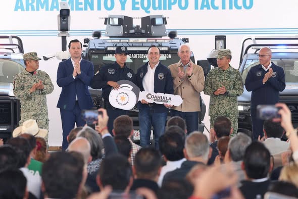 *ENTREGAMOS 160 PATRULLAS, CIENTOS DE ARMAS Y EQUIPO TÁCTICO: MANOLO*