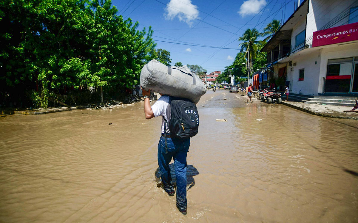 CDMX abre 32 centros de acopio para apoyar a Veracruz