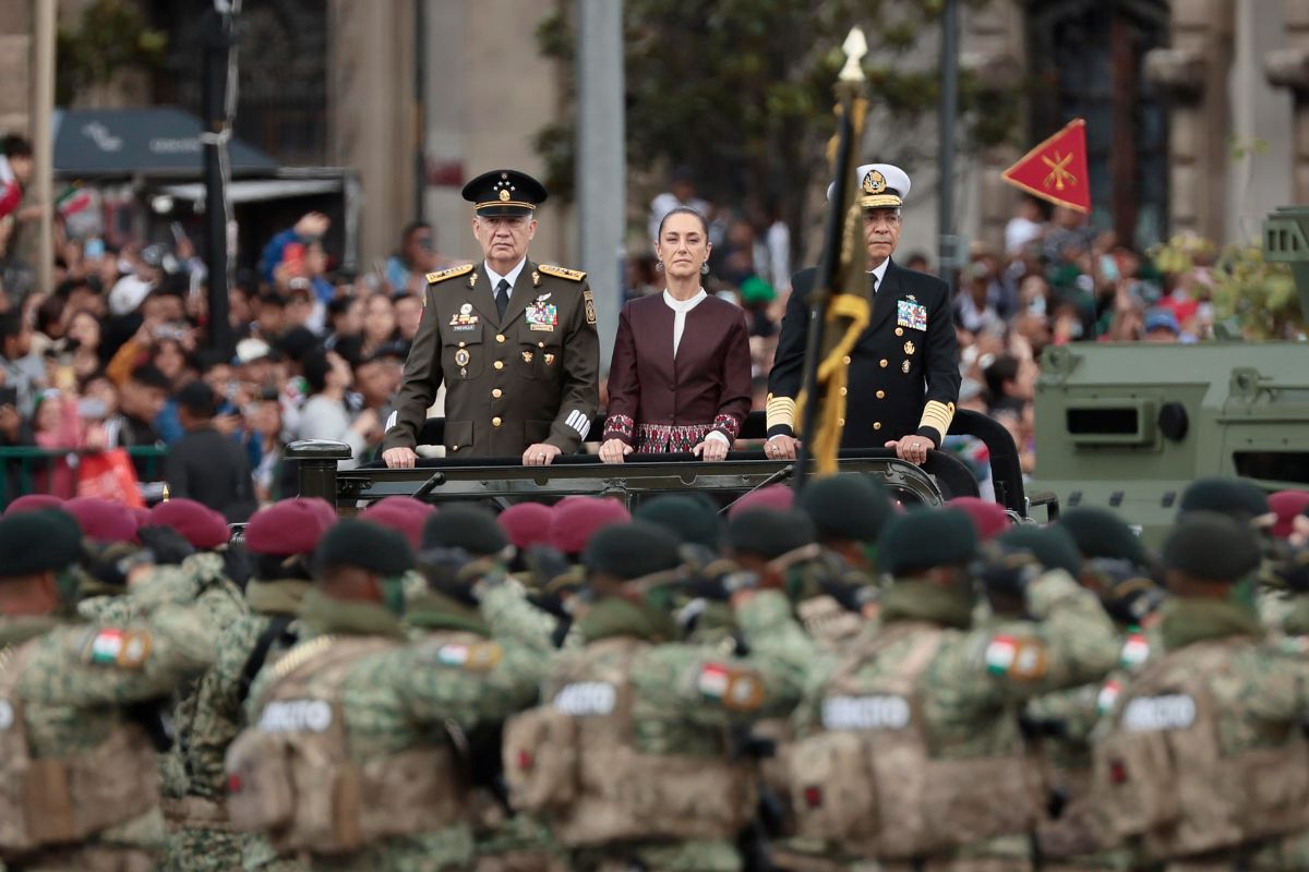 MUCD alerta: programas de Defensa y Marina 2025-2030 militarizan funciones civiles | Documento