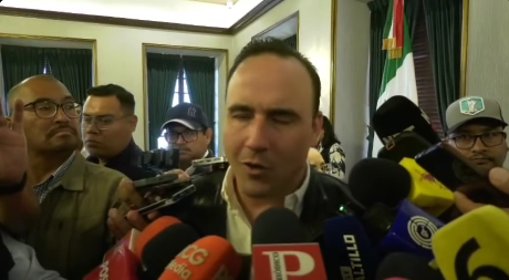 *Carlos Manzo, un héroe para México: Manolo.*