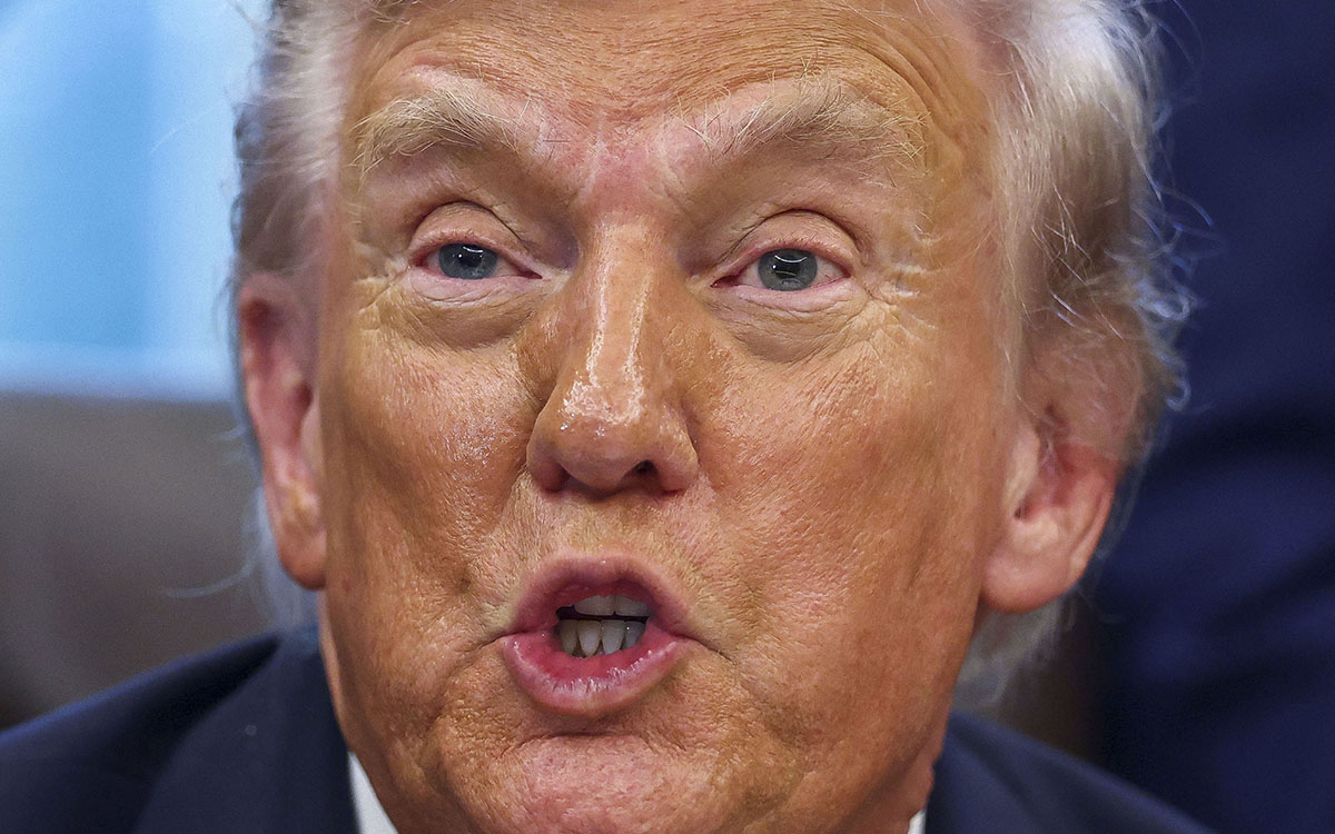 Trump dice que redadas migratorias ‘no han ido suficientemente lejos’