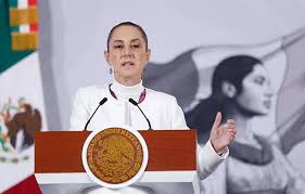 Garantiza Sheinbaum apoyo a Chilpancingo; pasará Navidad en Acapulco. La Mandataria señaló que se mantendrá la coordinación con autoridades estatales y municipales para atender cualquier eventualidad