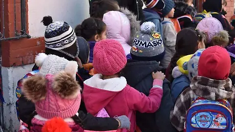 Protocolos de protección en escuelas justifican inasistencias cuando llegan temperaturas congelantes