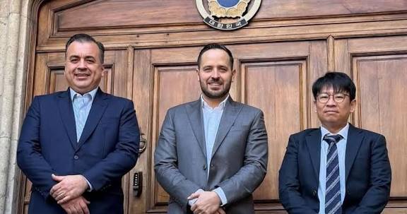Jacobo Rodríguez busca atraer gigantes coreanos como Samsung y Hyundai a Piedras Negras