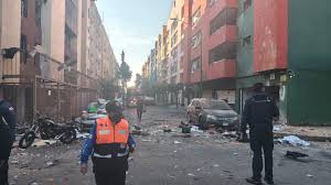 Explosión en edificio de Paseos de Taxqueña deja heridos y cientos de evacuados: