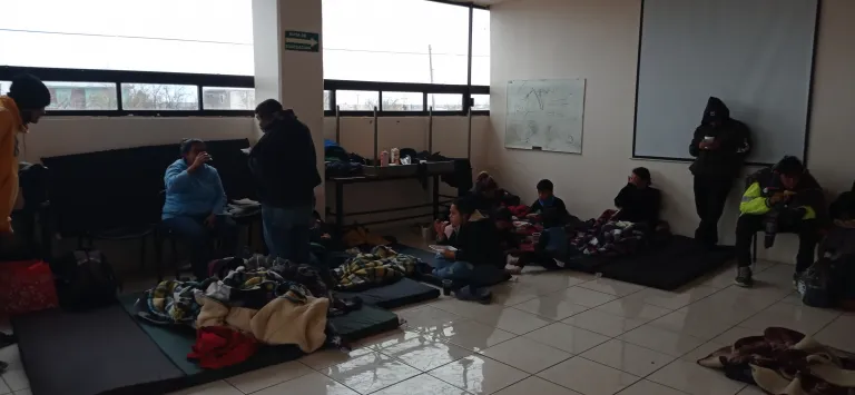 Piedras Negras activa refugios temporales ante pronóstico de frío extremo y tormenta invernal