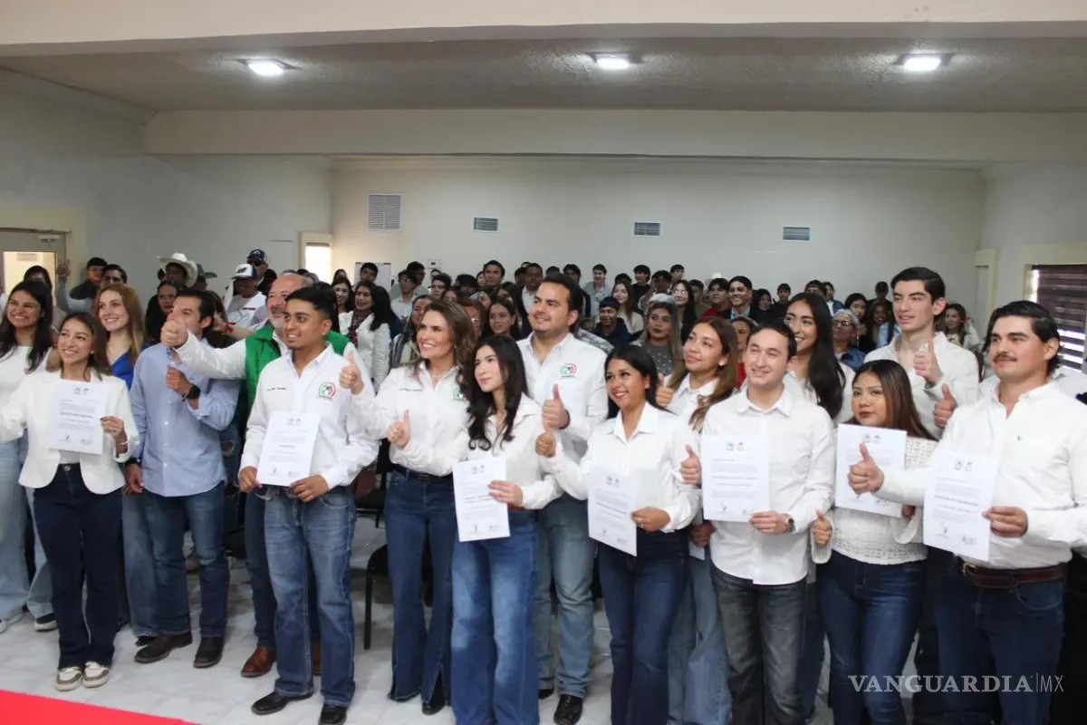 PRI fortalece liderazgo juvenil
