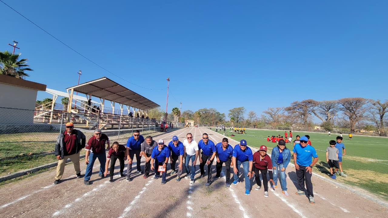 Reabre pista de atletismo en la Macroplaza de Múzquiz; Gobierno Municipal fortalece espacios deportivos escolares