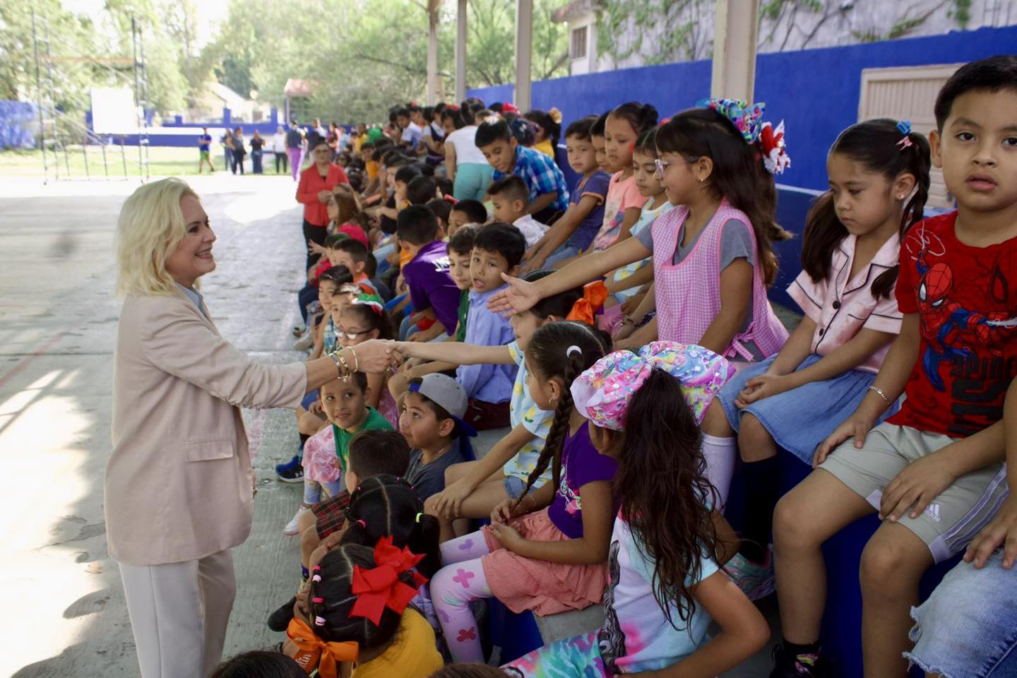 Impulsa Gobierno de Múzquiz mejores espacios educativos.