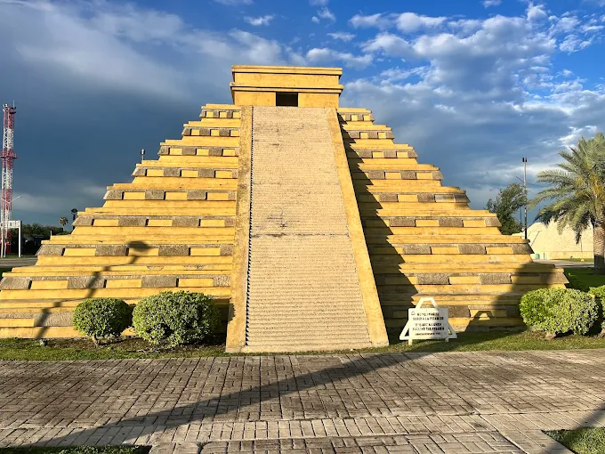 Plaza de las Culturas, ícono turístico y cultural en Piedras Negras