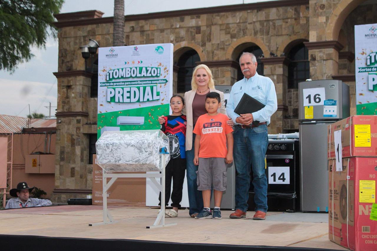 REALIZA GOBIERNO MUNICIPAL EXITOSO “TOMBOLAZO 2026” PARA CONTRIBUYENTES CUMPLIDOS