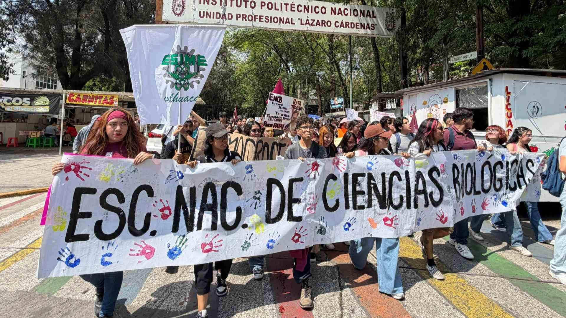 Protestas del IPN provocan afectaciones viales en la Ciudad de México